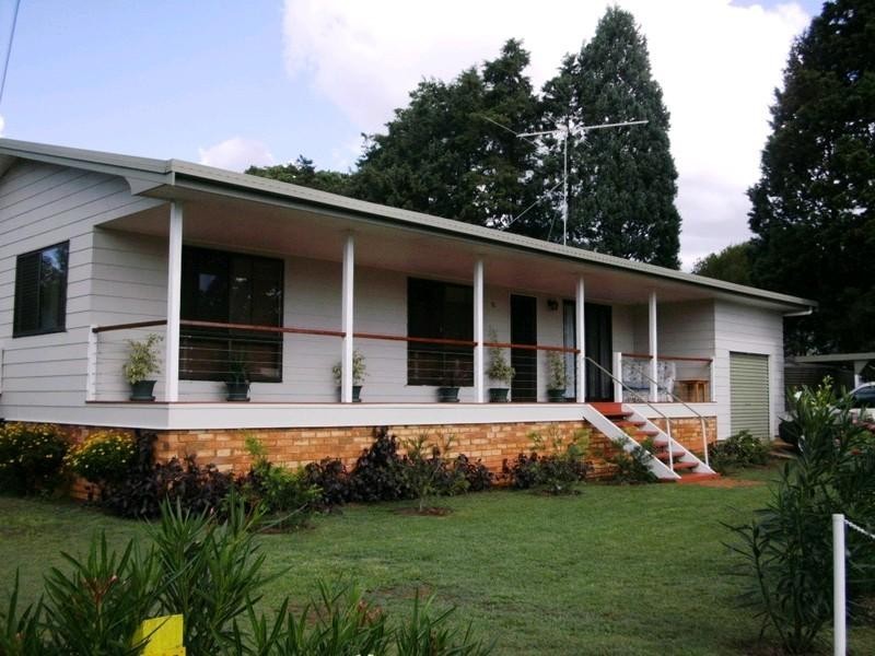 Blackbutt QLD 4306