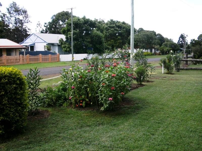 Blackbutt QLD 4306