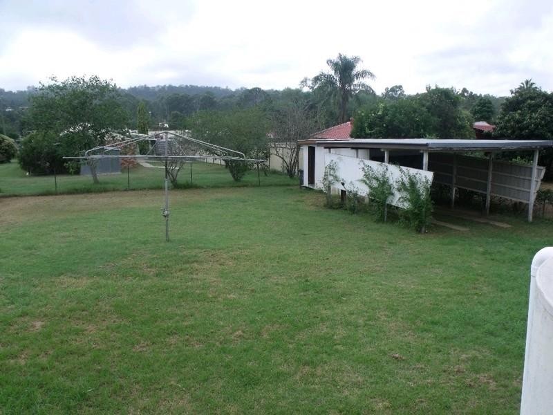 20 Gipps Street, Nanango QLD 4615