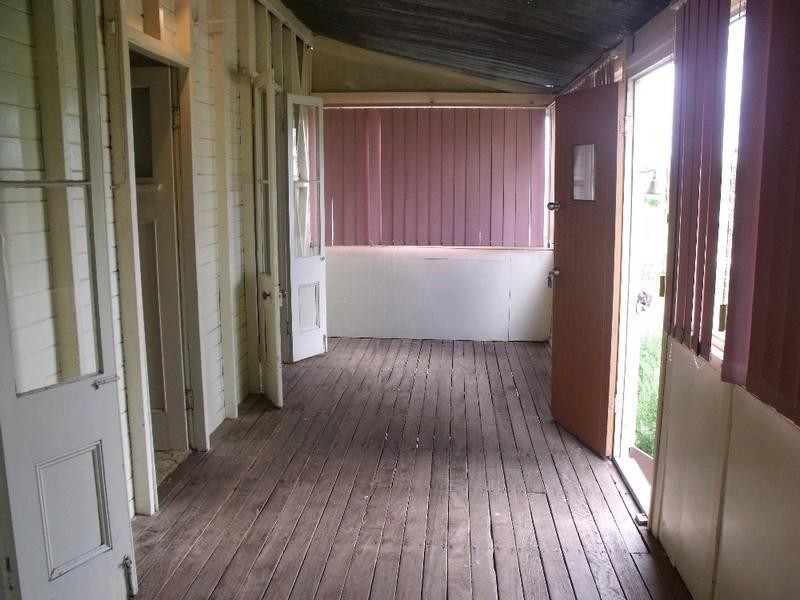 20 Gipps Street, Nanango QLD 4615