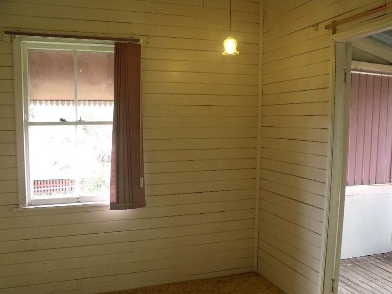 20 Gipps Street, Nanango QLD 4615