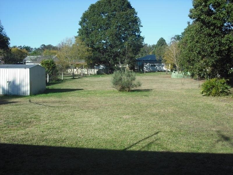 Blackbutt QLD 4306