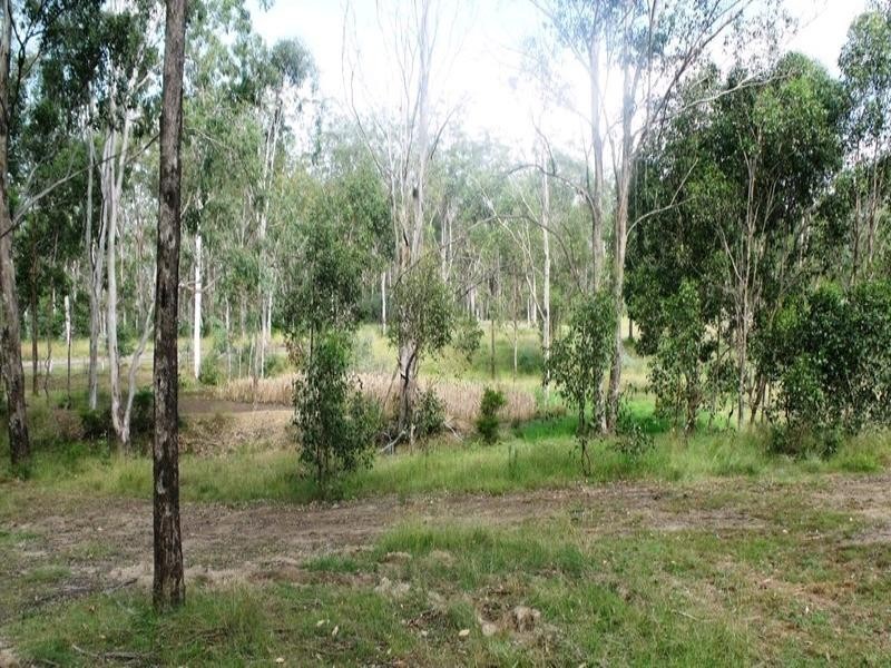 7 Locke Lane, Nanango QLD 4615