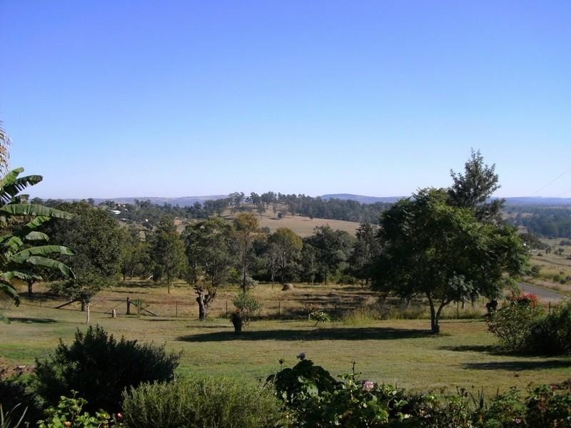 233 Mercer Springate Road, Nanango QLD 4615