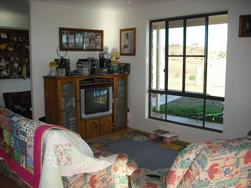Blackbutt QLD 4306