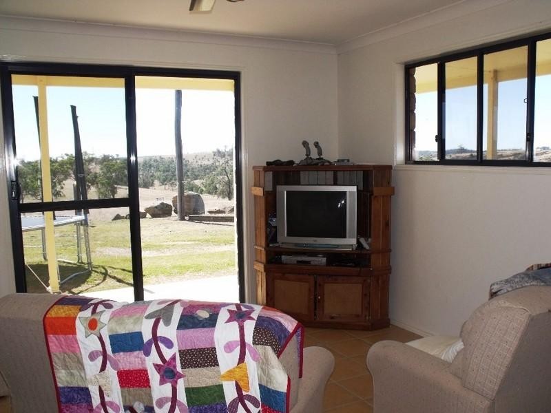 Blackbutt QLD 4306