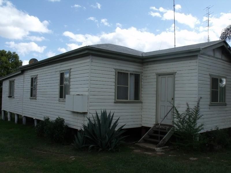 18 Cheadle Street, Yarraman QLD 4614