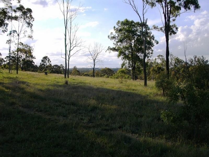 Brooklands QLD 4615
