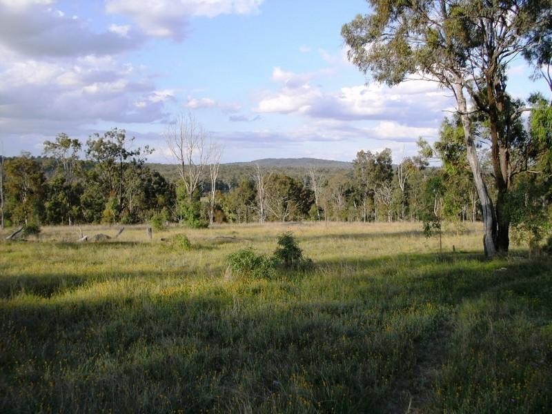 Brooklands QLD 4615