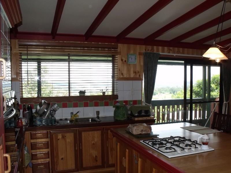 Blackbutt QLD 4306