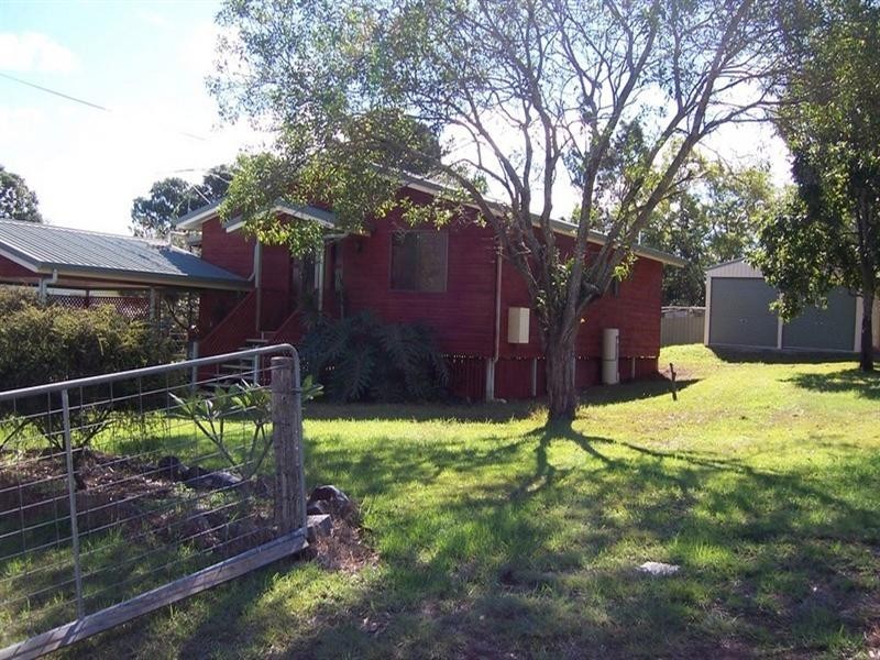 Blackbutt QLD 4306