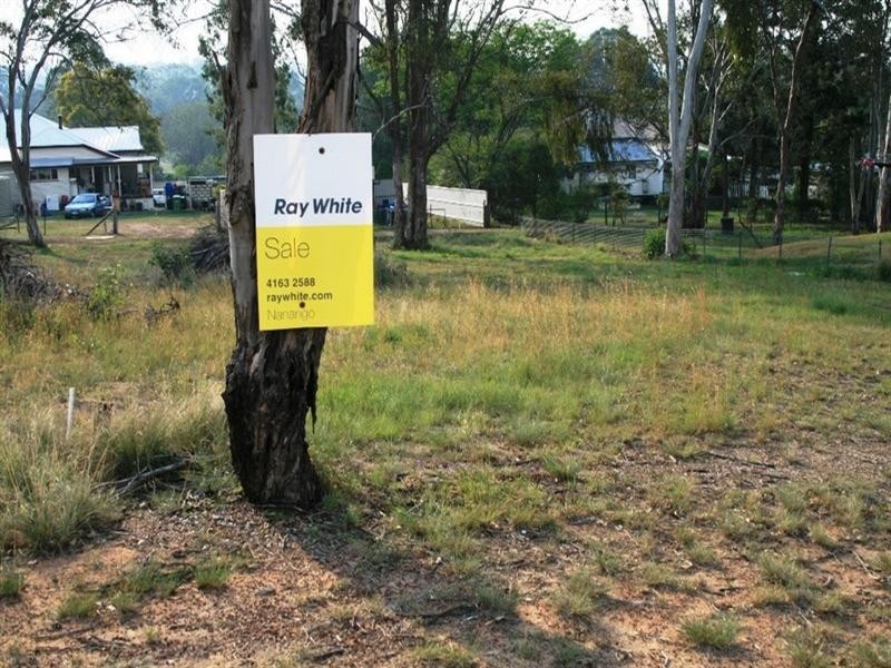 87 Wickham Street, Nanango QLD 4615