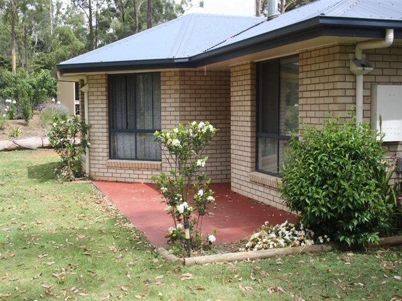 88 Grants Road, Benarkin QLD 4306