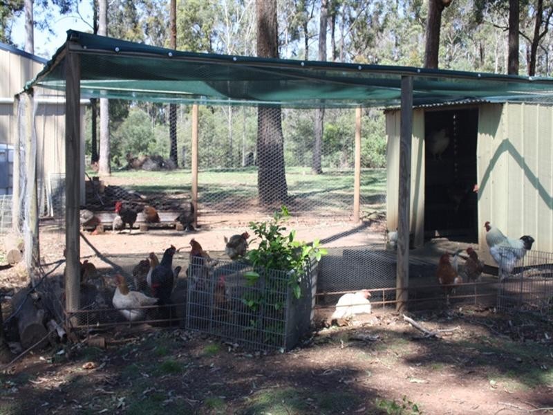 88 Grants Road, Benarkin QLD 4306