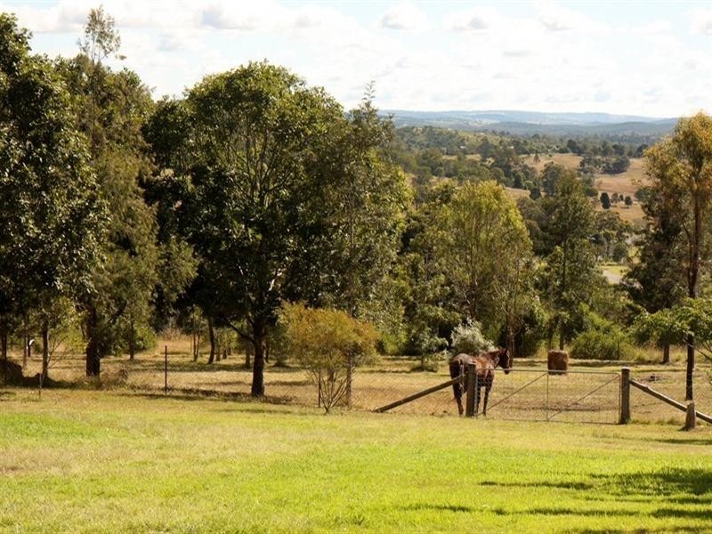 233 Mercer Springate Road, Nanango QLD 4615