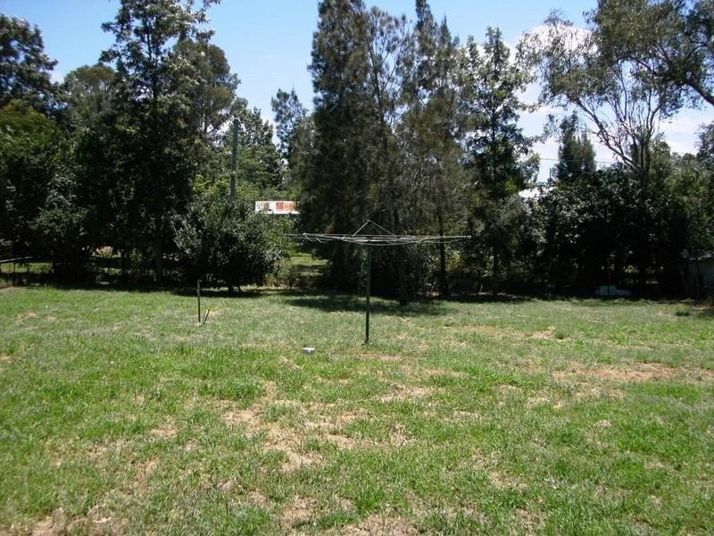 30 Appin Street, Nanango QLD 4615