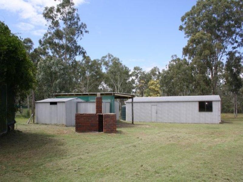 184 Carbeen Crescent, Nanango QLD 4615