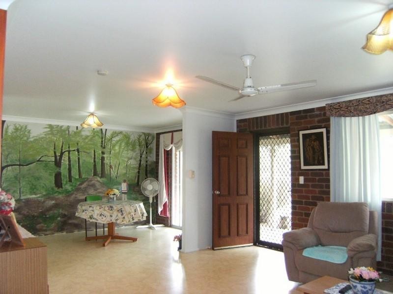 184 Carbeen Crescent, Nanango QLD 4615