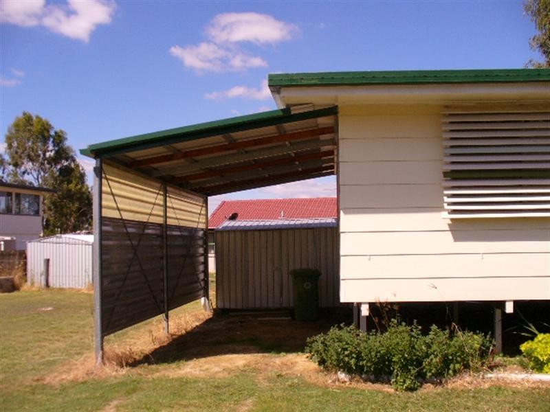 7 Millis Way, Nanango QLD 4615