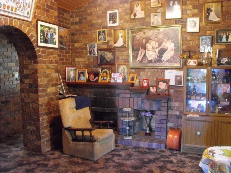 27 North Kerton Road, Nanango QLD 4615