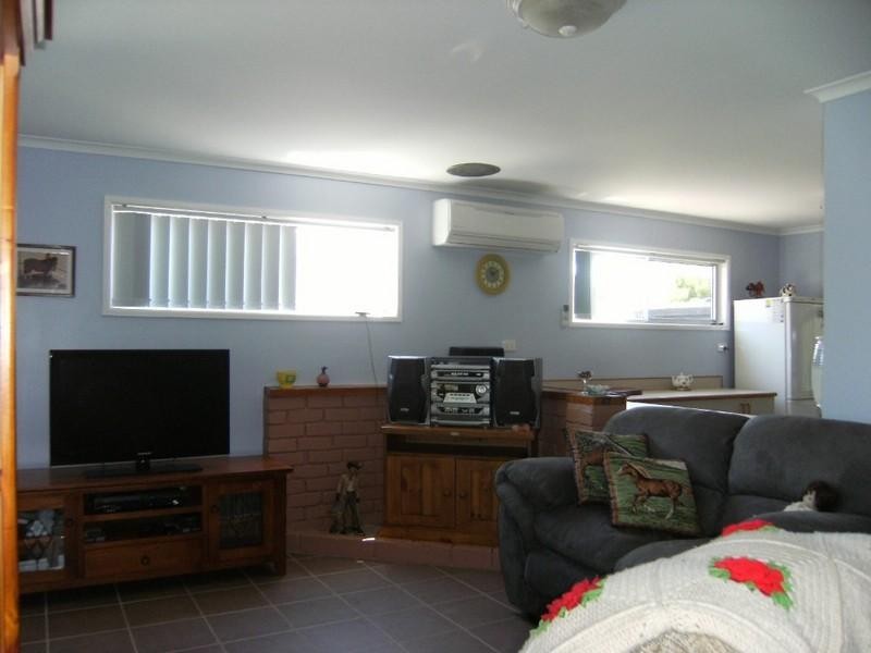 85 Bushnell Road, Nanango QLD 4615