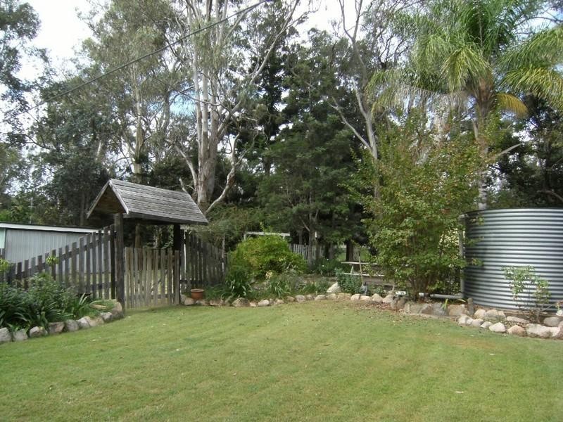 32 to 34 Drayton Street, Nanango QLD 4615