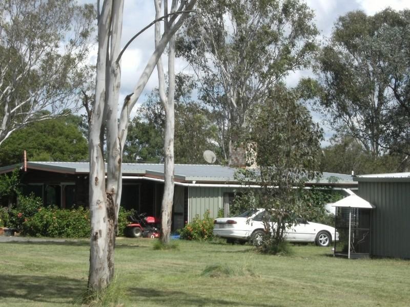 27b Cairns Street, Nanango QLD 4615