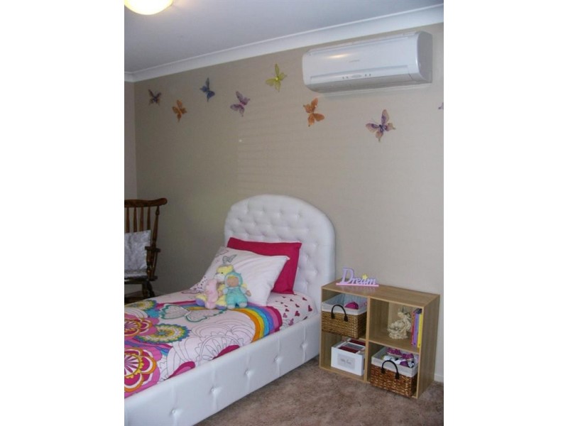 6 Lee Court, Nanango QLD 4615