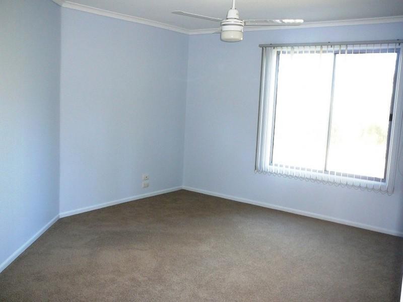 77 Carbeen Crescent, Nanango QLD 4615