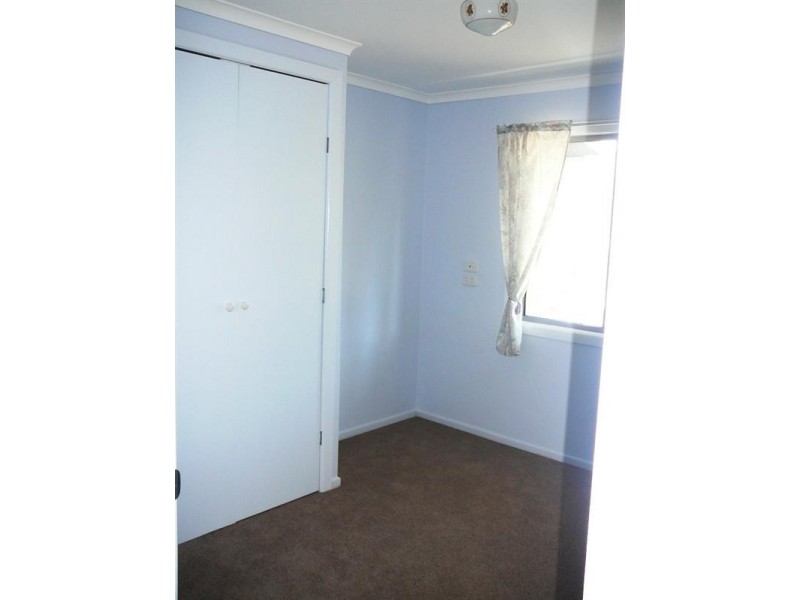 77 Carbeen Crescent, Nanango QLD 4615