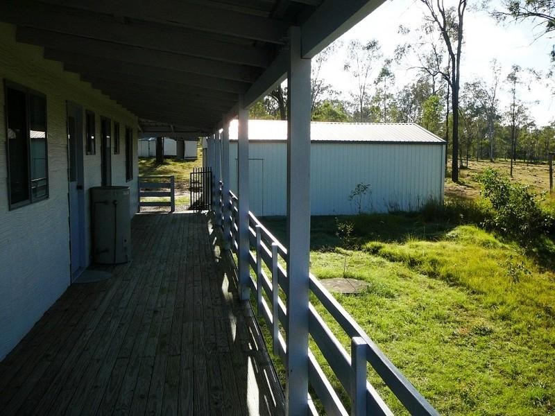 77 Carbeen Crescent, Nanango QLD 4615