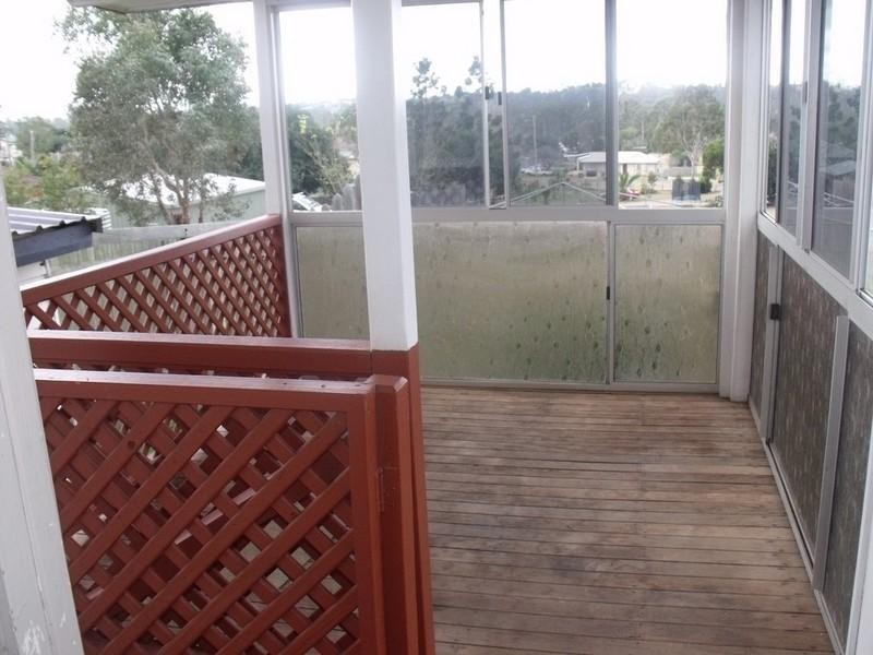 10 Corbett Street, Nanango QLD 4615