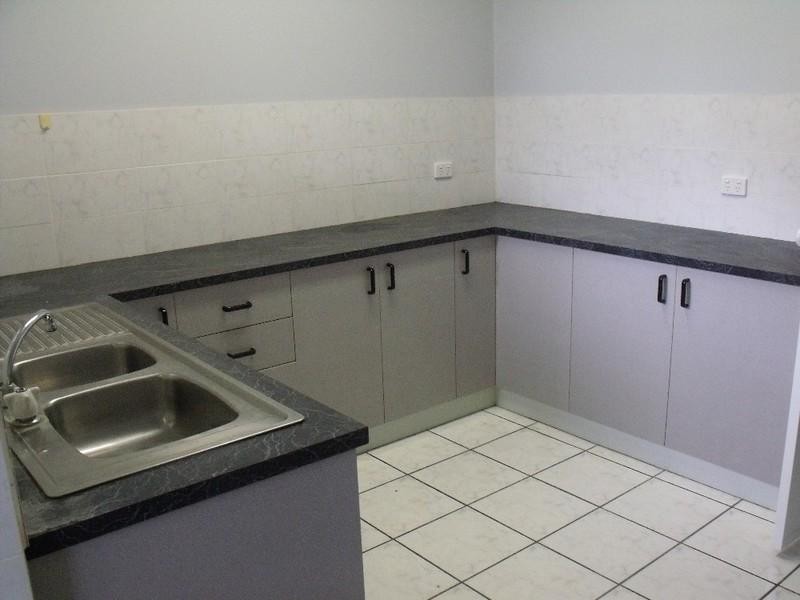 85-87 Drayton Street, Nanango QLD 4615