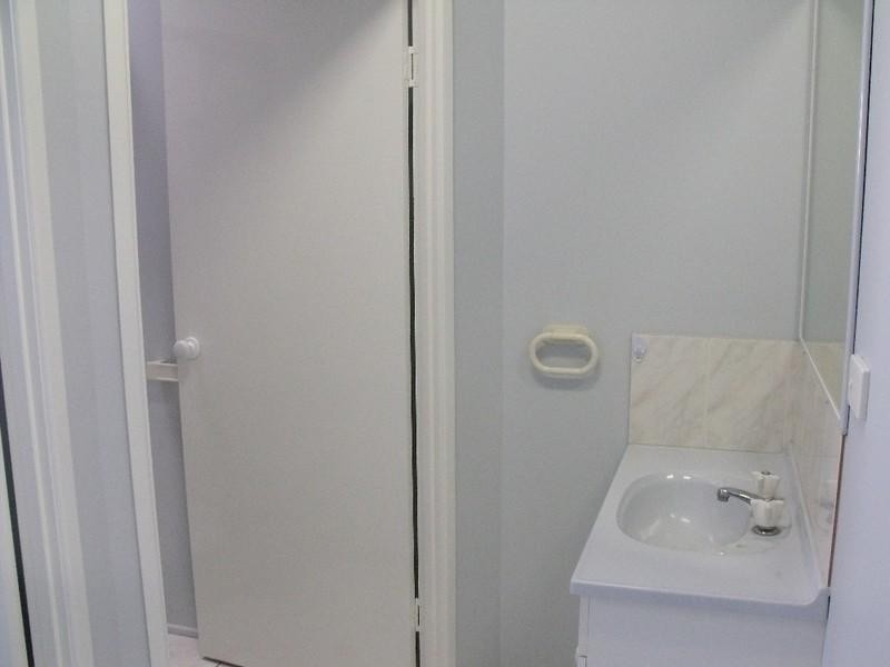 85-87 Drayton Street, Nanango QLD 4615