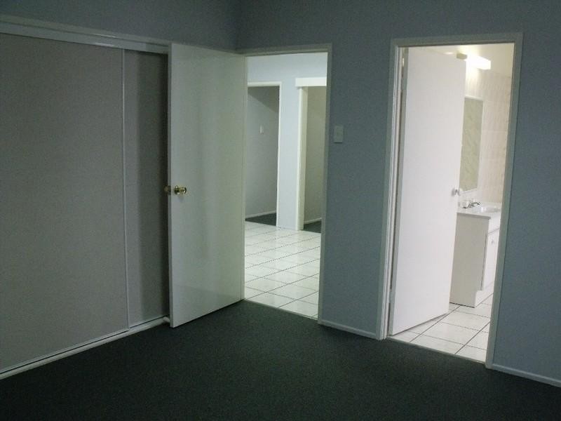 85-87 Drayton Street, Nanango QLD 4615