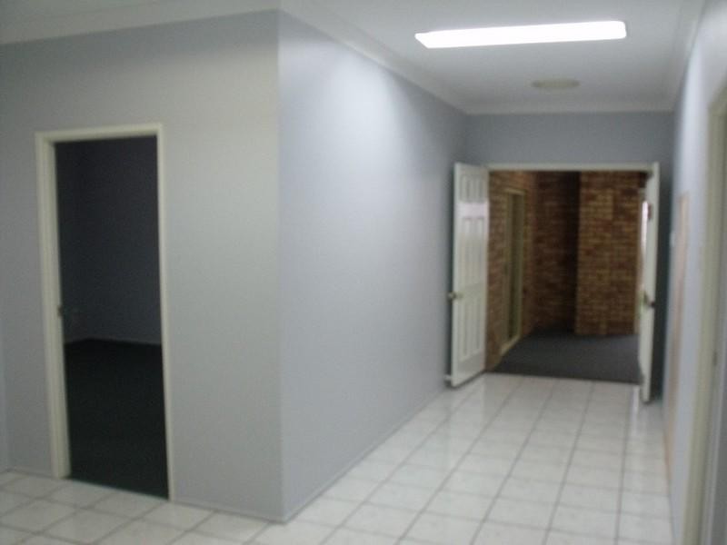 85-87 Drayton Street, Nanango QLD 4615