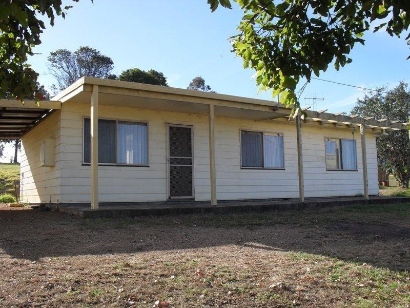 21 Rosalie Drive, Yarraman QLD 4614