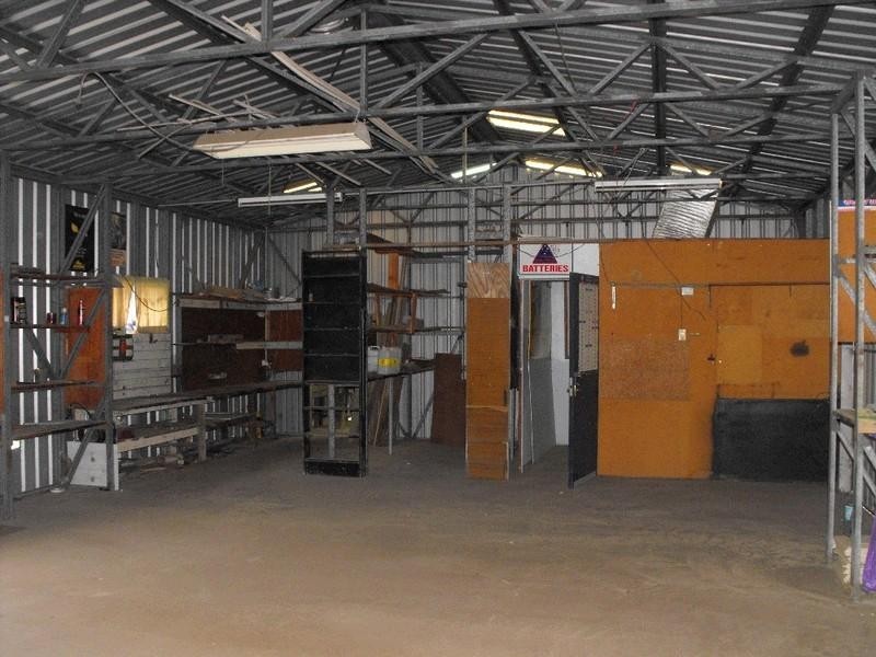 26 Racecourse Road, Nanango QLD 4615