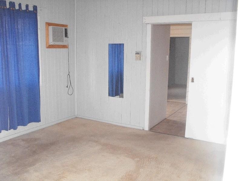 26 Racecourse Road, Nanango QLD 4615