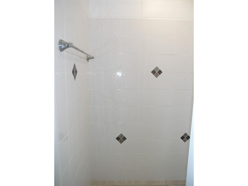 10 Drayton Street, Nanango QLD 4615