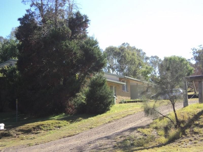 10 Drayton Street, Nanango QLD 4615