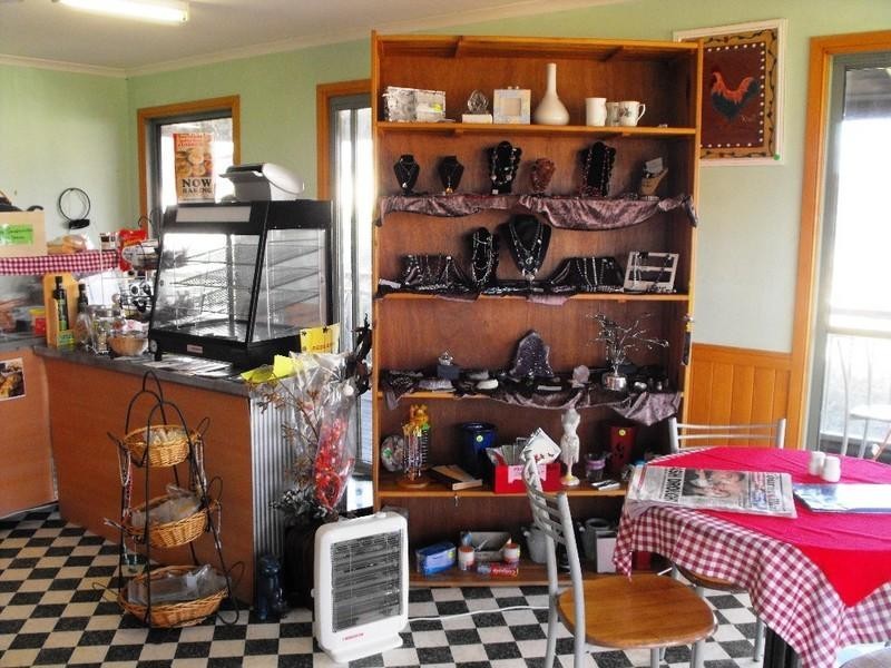 24 Toomey Street, Yarraman QLD 4614