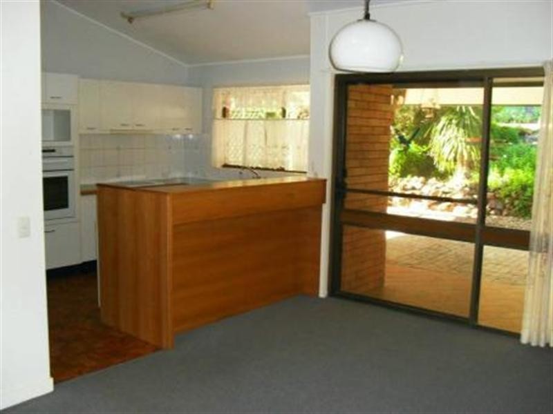 10 Hospital Terrace, Nanango QLD 4615