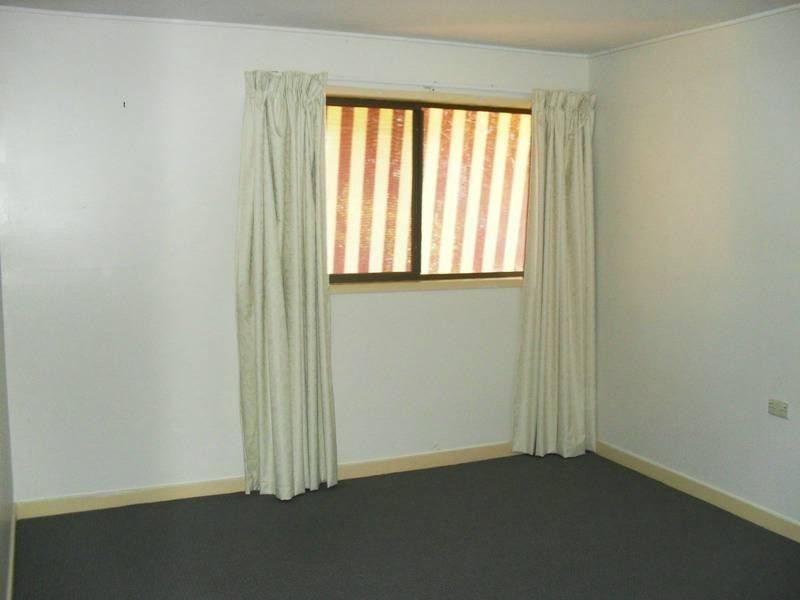 10 Hospital Terrace, Nanango QLD 4615