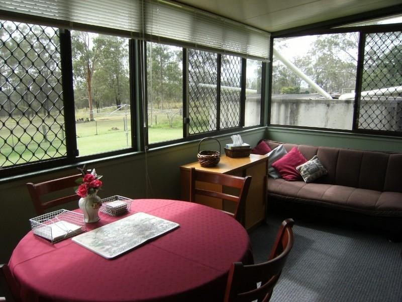 296 Carbeen Crescent, Nanango QLD 4615