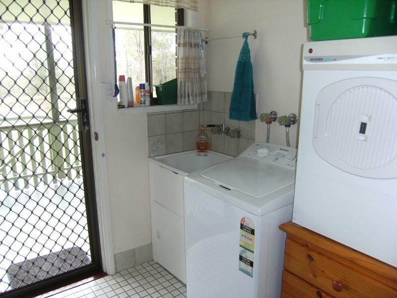 296 Carbeen Crescent, Nanango QLD 4615