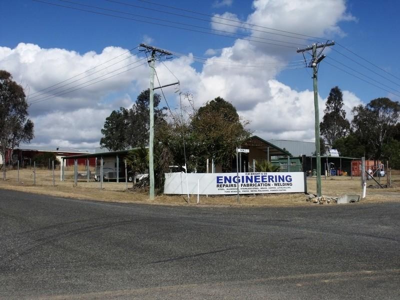 2 Knowles Street, Nanango QLD 4615