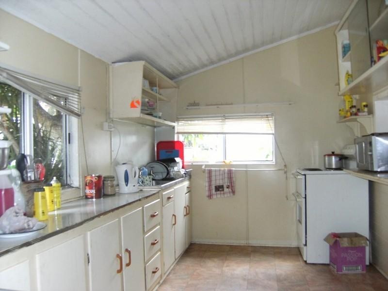 3 John Street, Yarraman QLD 4614