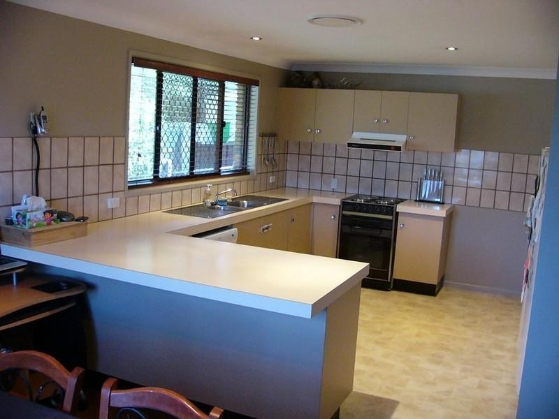 6 Lee Court, Nanango QLD 4615