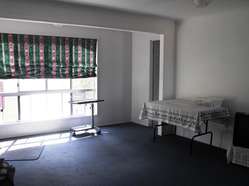 33 Rosalie Drive, Yarraman QLD 4614